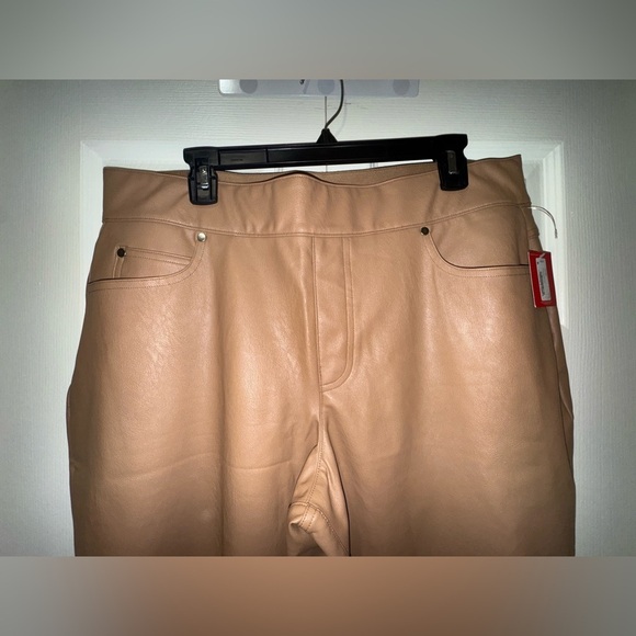 SPANX plus size women’s pants. Size 1X. Toffee color. NWT - Picture 2 of 16